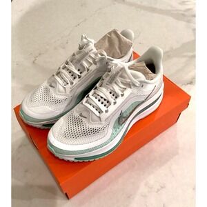 Nike Pegasus Premium White Mint Foam Sneakers HQ2593-103 Womens Size 8.5 NEW